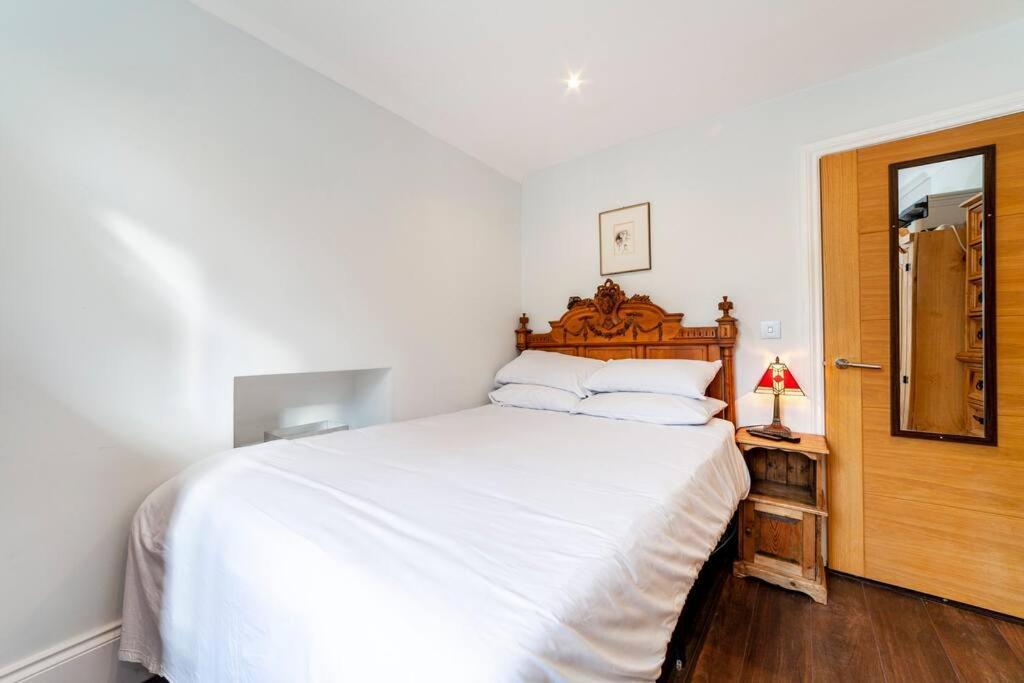 Outstanding Antique 1Br Flat In Soho Apartment London Exterior photo